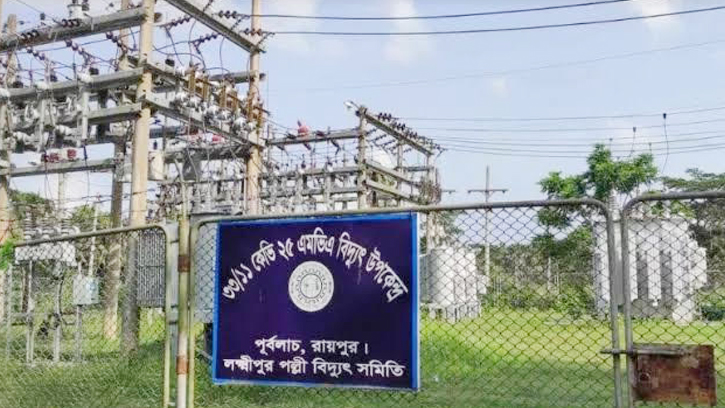 লক্ষ্মীপুর জেলার রায়পুরে ভয়াবহ লোডশেডিংয়ে, বিপর্যস্ত জনজীবন