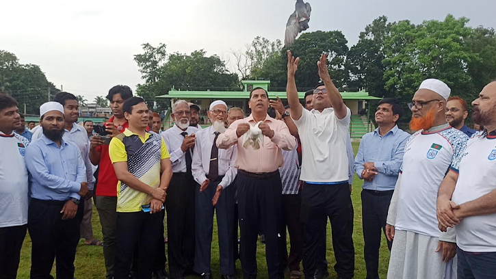 পঞ্চগড় জেলা আইনজীবী সমিতিকে ৯-০ গোলে হারিয়েছে জেলা ও দায়রা জজ আদালত দল