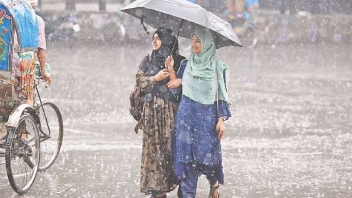 সারা দেশে বজ্রসহ বৃষ্টির আভাস