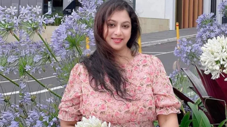 শুটিংয়ে ফেরা নিয়ে শাবনূরের ভাবনা: কবে ফিরছেন তিনি?