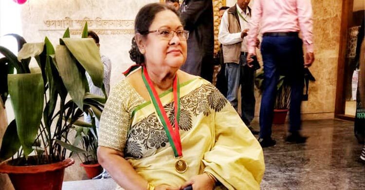 অভিনেত্রী সুজাতা হাসপাতালে ভর্তি