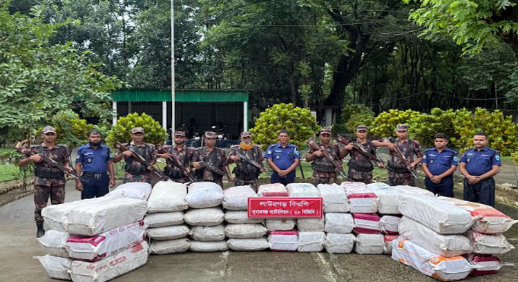 তাহিরপুরে সীমান্তে ২৬ লাখ টাকার ভারতীয় পণ্য জব্দ