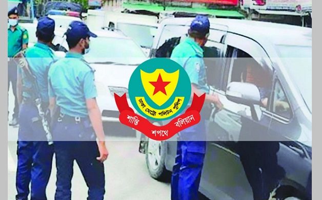 কঠোর অবস্থানে ডিএমপি ট্রাফিক, মামলা ১১৬৭