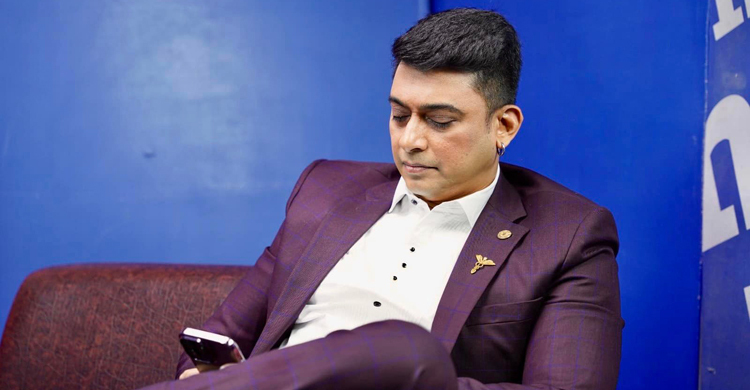 আজ দুবাই গেলেন জায়েদ খান