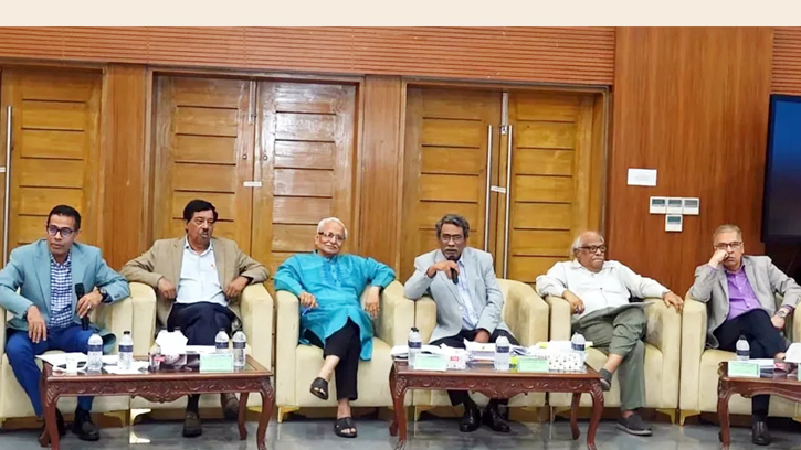 প্রধানমন্ত্রীর মেয়াদ ১০ বছরে সীমিত করার প্রস্তাবে অনৈক্যে রাজনৈতিক দলগুলো