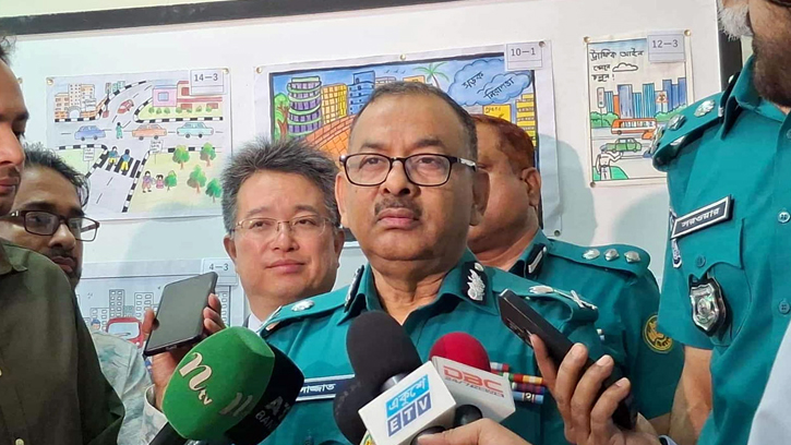 মব জাস্টিসে শূন্য সহনশীলতা, পুলিশ গাফিলতিতেও শাস্তি: ডিএমপি কমিশনার