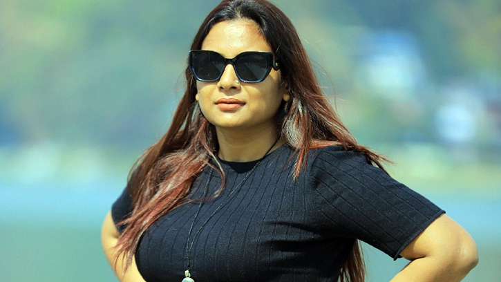 ১৬ জনের স্ক্রিনশট প্রকাশের পর যা বললেন নিলা