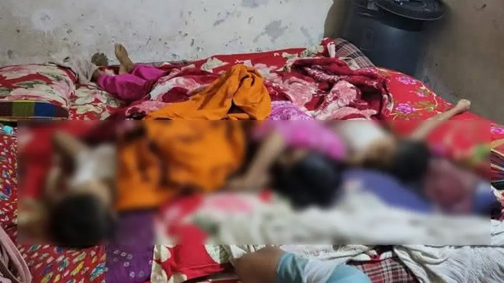 ভালুকায় ঘর থেকে মা ও দুই সন্তানের গলাকাটা লাশ উদ্ধার