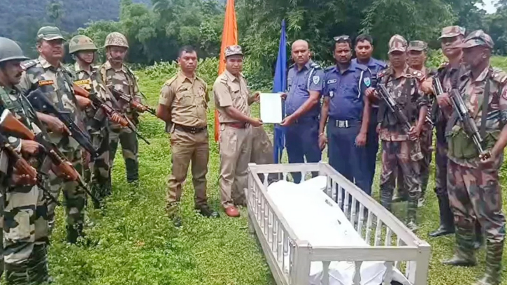 সীমান্তে আত্মহত্যা করা বাংলাদেশি যুবকের মরদেহ ফেরত দিল ভারত