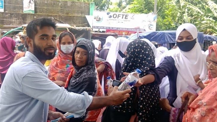 পটুয়াখালীতে ড. মাসুদের নির্দেশনায় এইচএসসি পরীক্ষার্থীদের সহায়তায় শিবিরের হেল্প ডেস্ক  