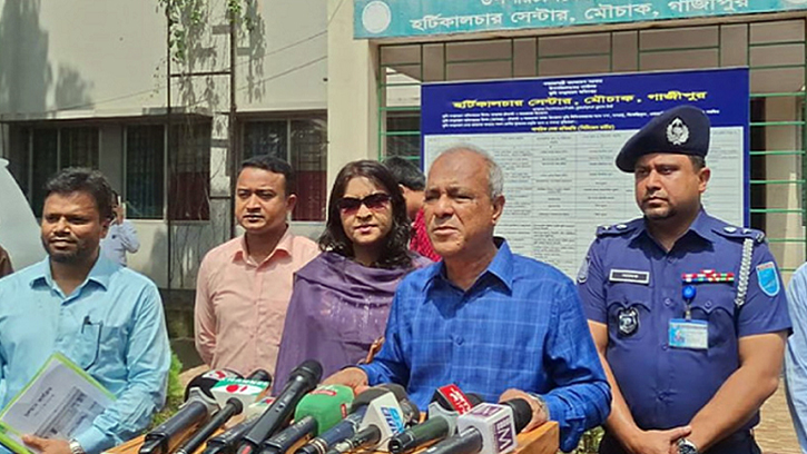 সাবেক সিইসির সঙ্গে মব জাস্টিসের আইনি ব্যবস্থা নেয়া হবে: স্বরাষ্ট্র উপদেষ্টা